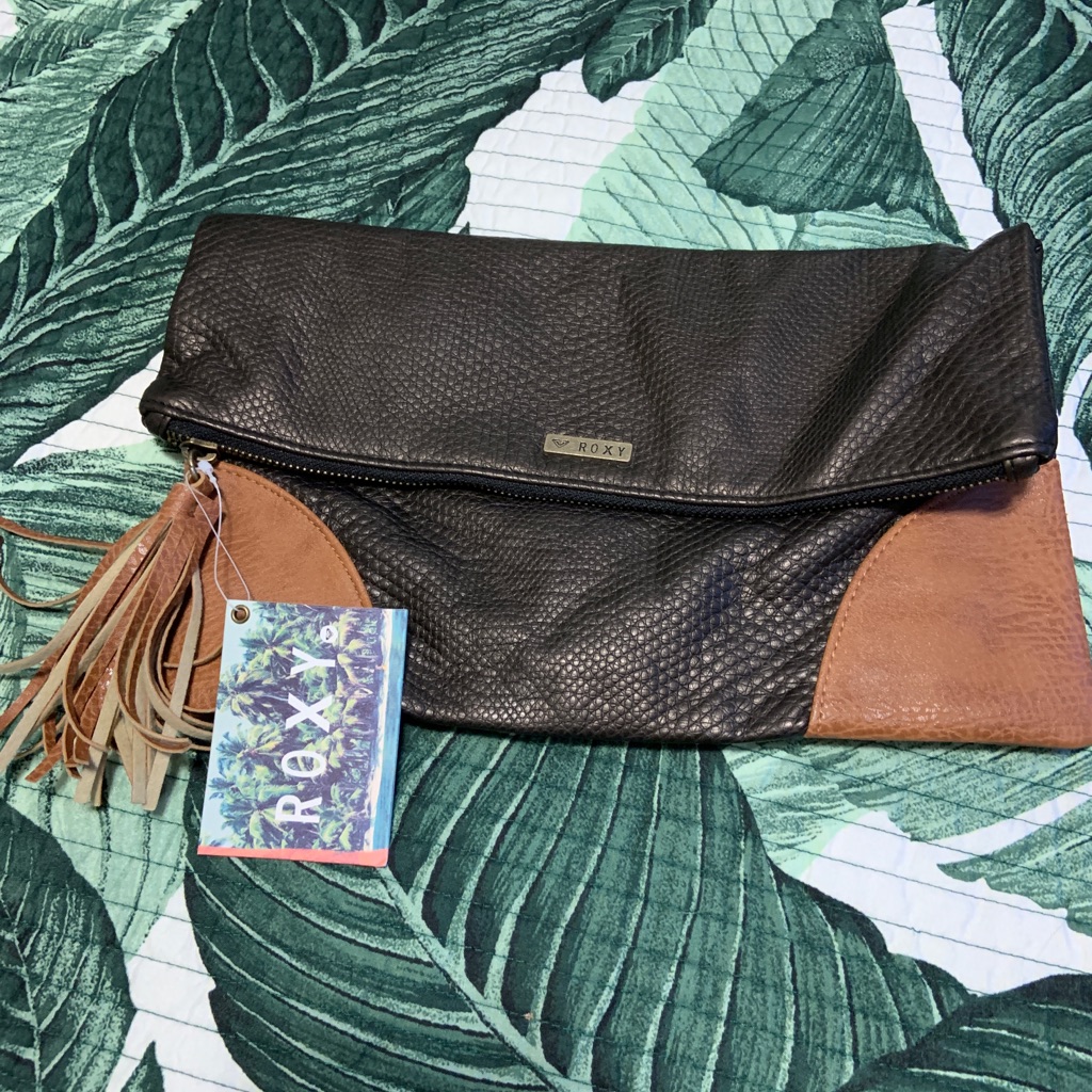 Roxy Clutch